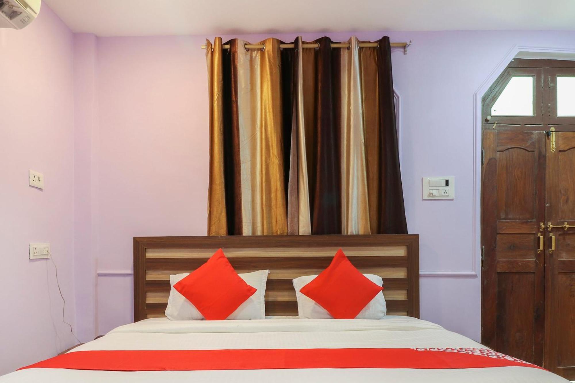 Hotel O Ram Inn Ayodhya Exterior foto